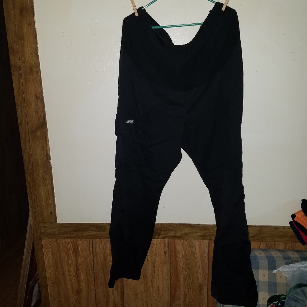 Maternity scrub pants